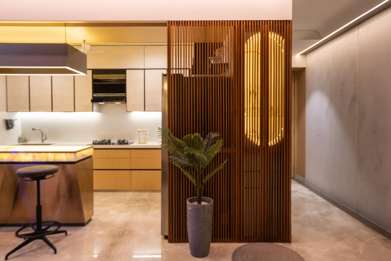 Fluid spatial planning with multifunctional living and dining zones